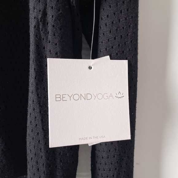 nwt beyond yoga  mesh me up pullover m - Picture 11 of 15